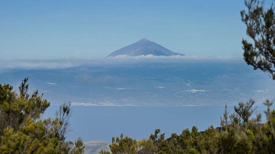 Wulkan Teide widoczny z La Gomery
