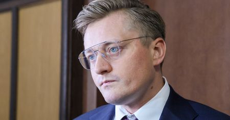 40 stron wniosku do Węgrów. Tak Marcin Romanowski zabiegał o azyl