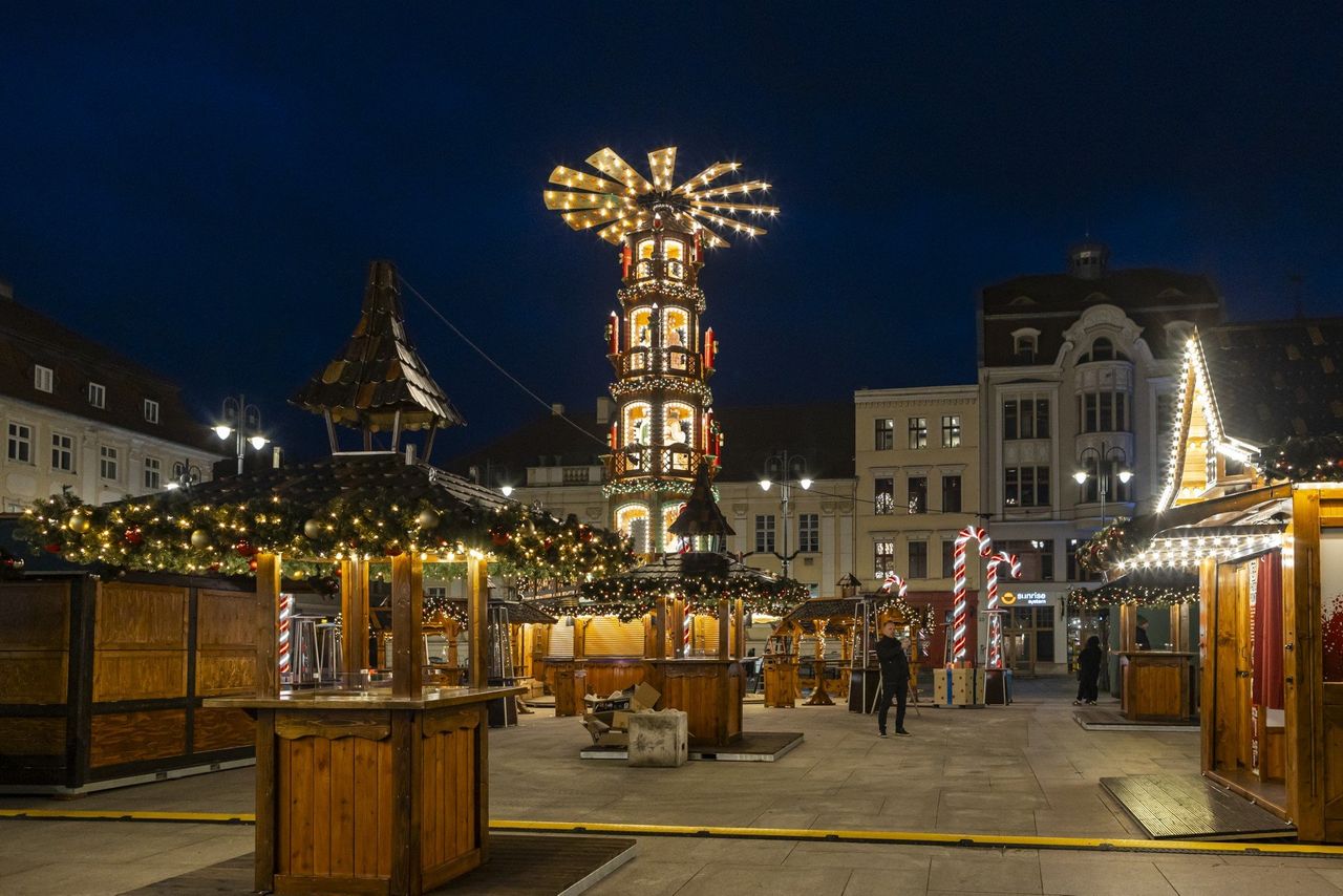 Bydgoszcz: To można kupić na Jarmarku Świątecznym. Churrosy za 25 zł, są też dania regionalne. Ceny zaskakują