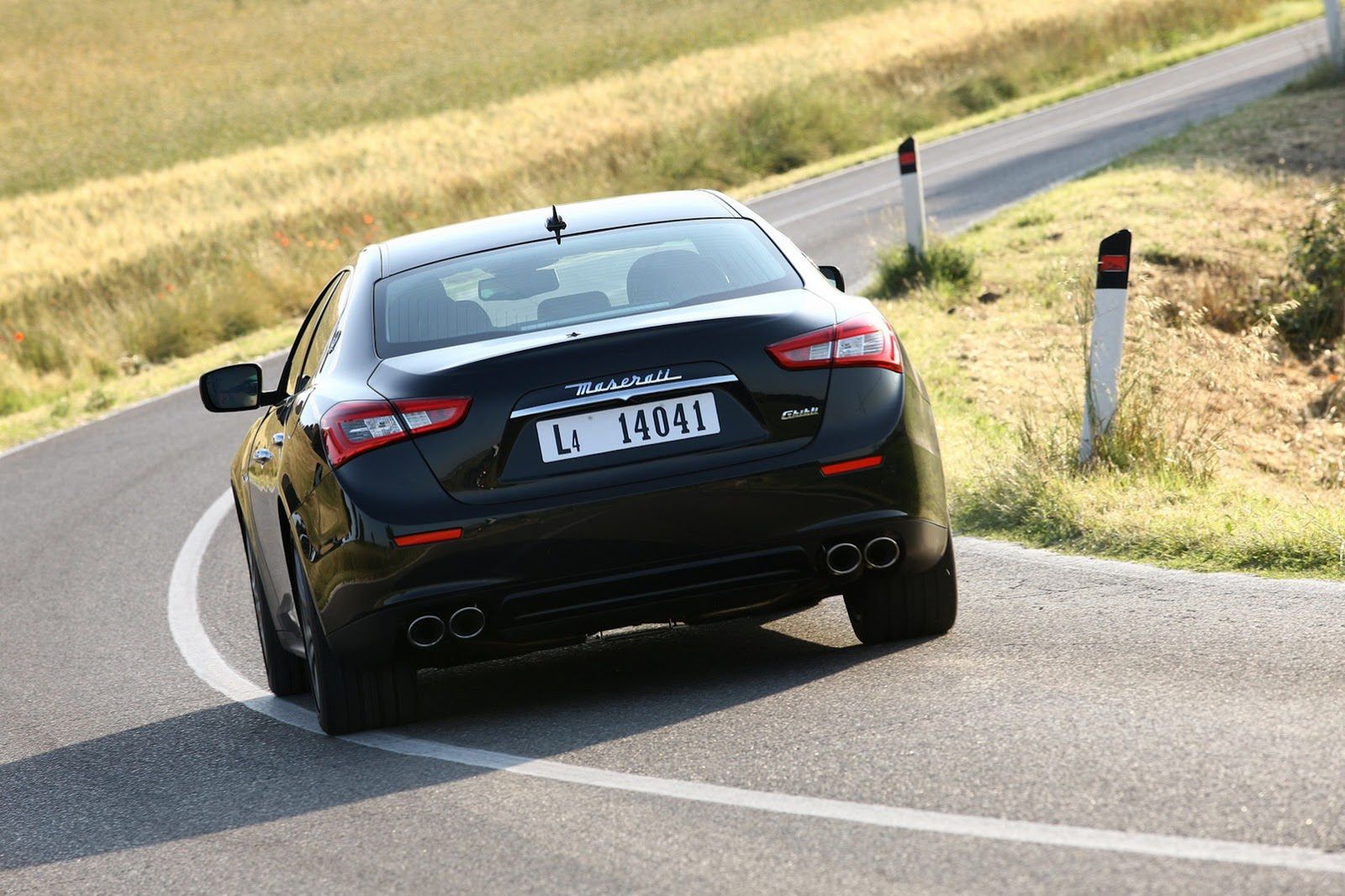 2014 Maserati Ghibli - Włosi wiedzą, co to piękno [galeria] 163