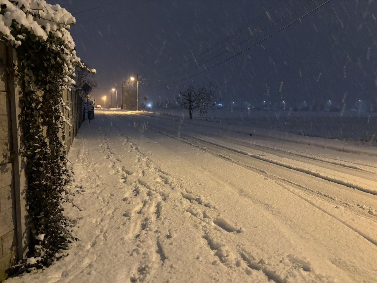 Wągrowiec: Pierwszy atak zimy w tym sezonie. Na drogach w miarę spokojnie