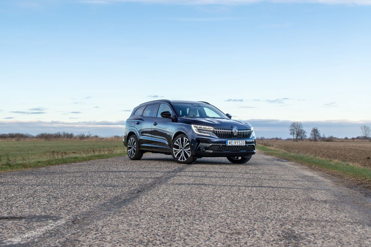 Renault Espace E-Tech