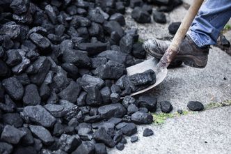 Polacy ruszyli po węgiel. Ekspert: taniej nie będzie