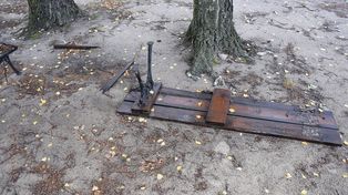 Zniszczył wyposażenie placu zabaw w gminie Młodzieszyn. Straty przekroczyły 6 tys. zł!