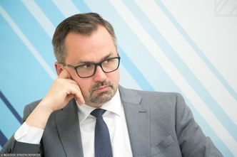 Lotnisko Chopina do likwidacji. Minister zabiera głos