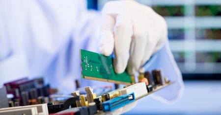 UDIMM DDR4-2666 o pojemności 32 GB w ofercie Samsunga – 128 GB pamięci w czterech bankach