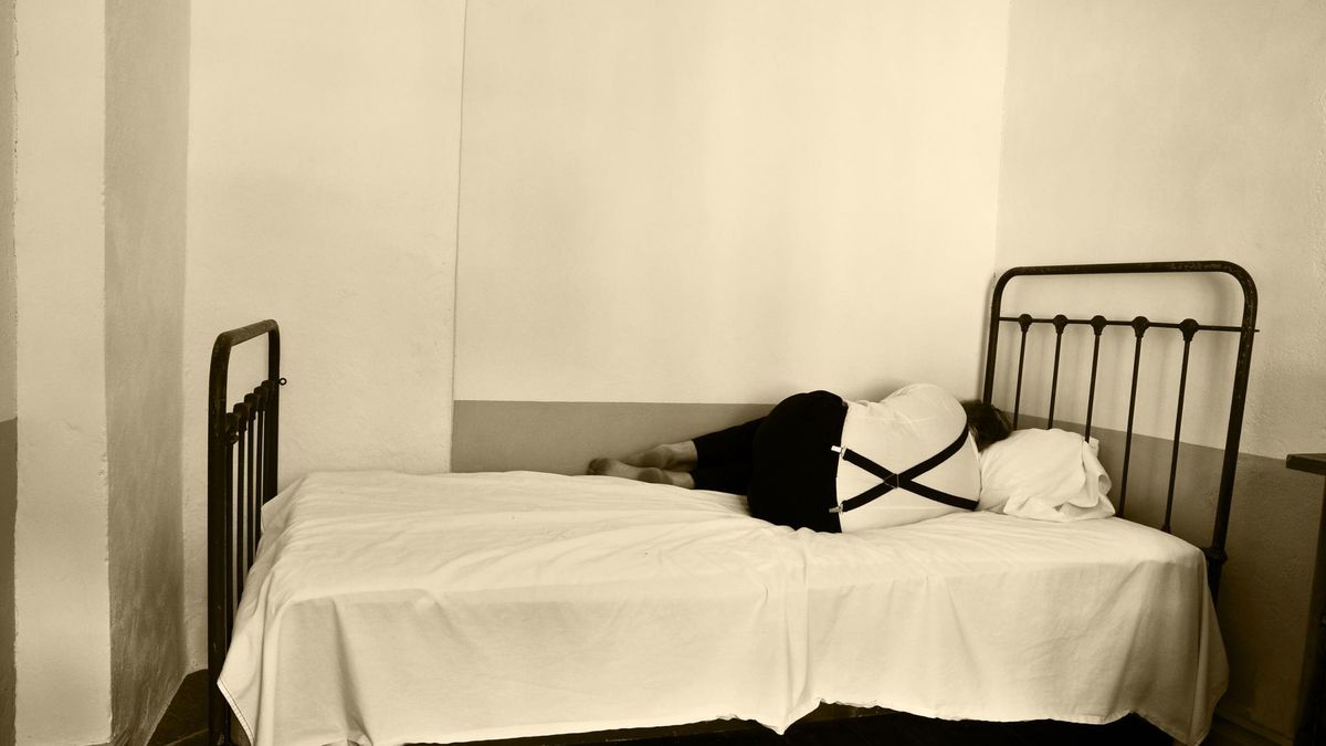 Pacjenci szpitali psychiatrycznych skarżą się na doświadczanie przemocy, także seksualnej, ze strony innych chorych