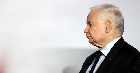 WP: "IV Rzesza", Mejza, koronawirus i mobilizacja. Wiemy, co Kaczyński mówił za zamkniętymi drzwiami