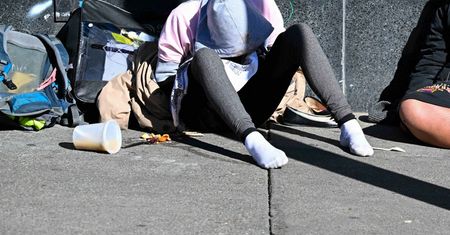 Szokujące skutki fentanylu u niemowląt. Do sieci trafiły zdjęcia
