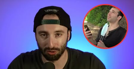 Miał tylko telefon, żył jak bezdomny. Milioner zarobił fortunę