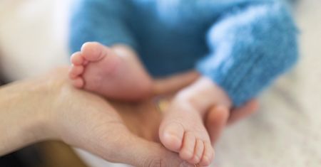 Singapur. Po 13 miesiącach ze szpitala wypisano najmniejszego noworodka świata