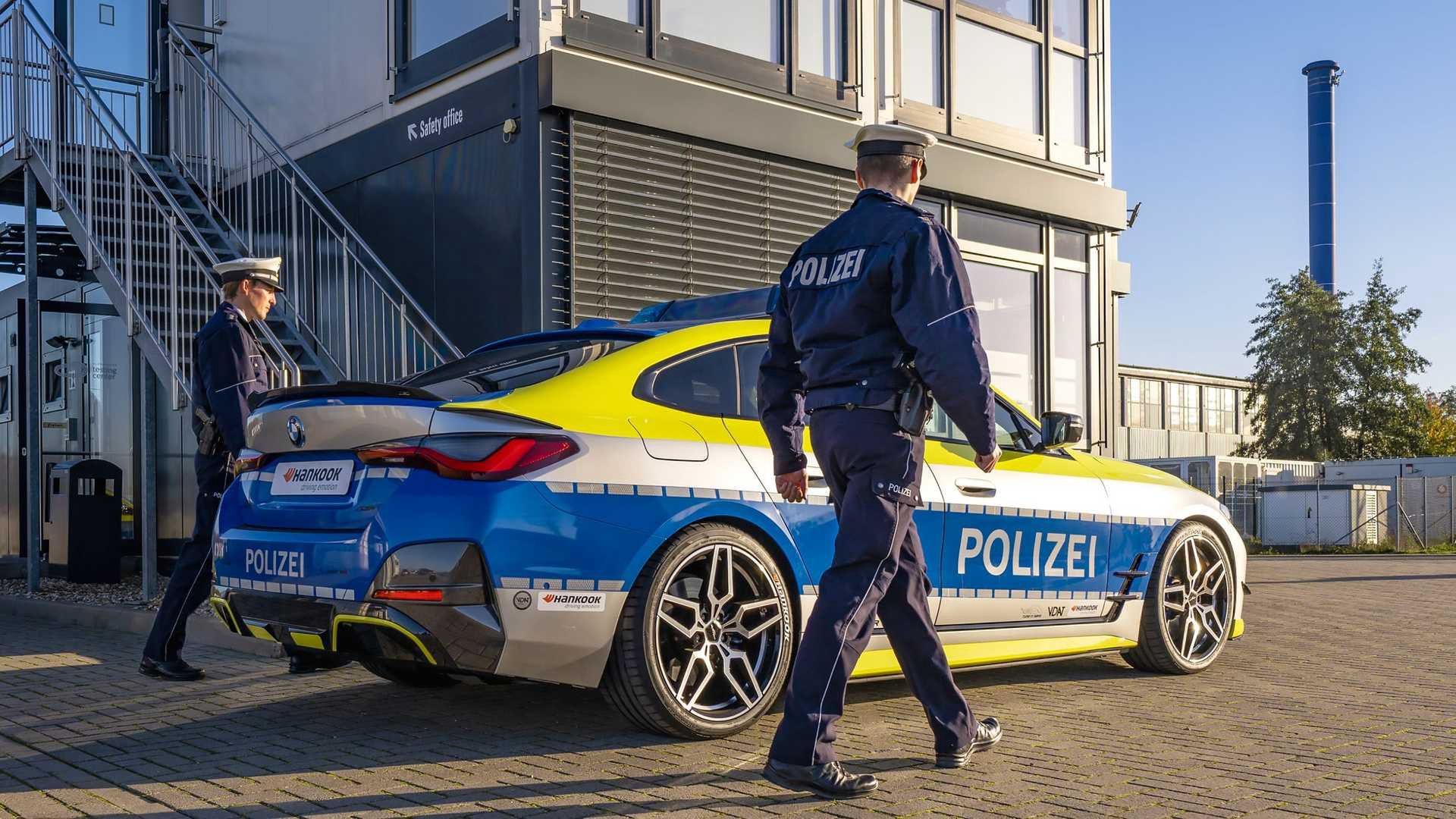 BMW i4 Tune it! Safe!