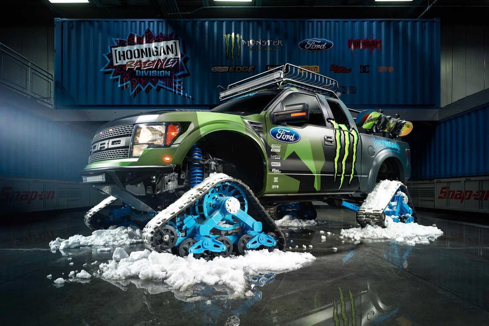 Ford F-150 RaptorTRAX