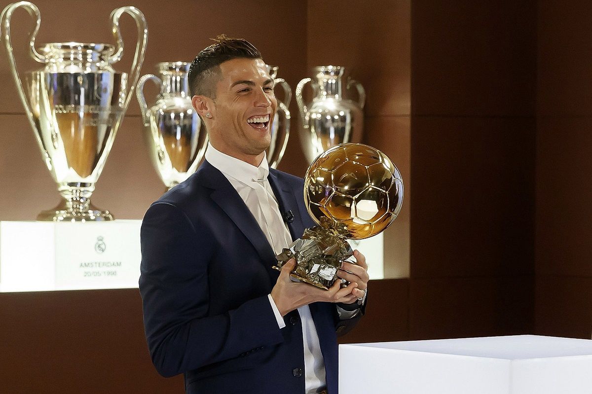 Cristiano ronaldo golden ball on sale