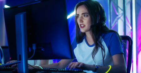 Czy e-sport to sport? Garść rozważań teoretyczno-prawnych