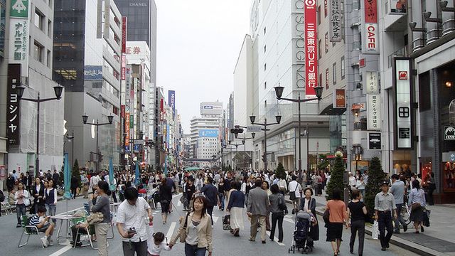 Japończycy mają nowy sposób na tłumy [wideo] 1