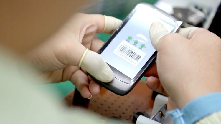 Nexus One: The Story - odcinki 3 i 4 - testy oraz produkcja 1