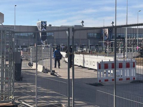 Fabryka Tesli pod Berlinem 