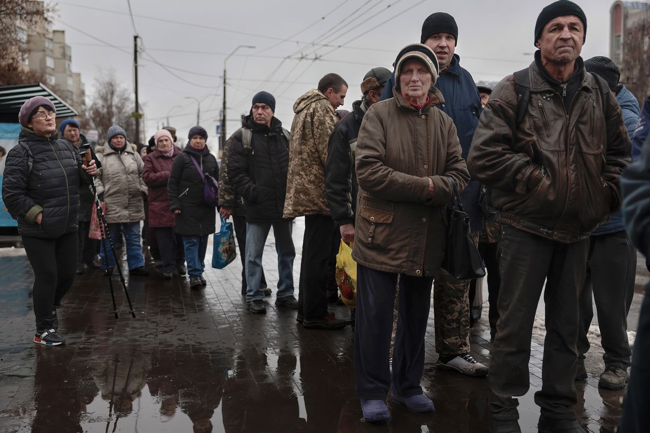 From eggs to fish. Russia's rocketing food prices leave citizens reeling in the holiday season