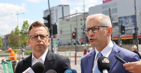 "Gamonie, popaprańcy prawni". Kwiatkowski zapowiada pozew