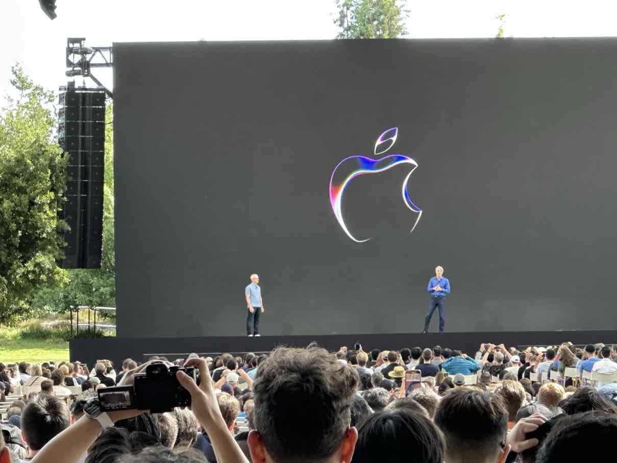 WWDC 2023 tim cook