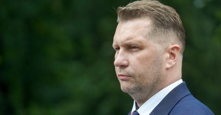 "Nigdy jej nie przeproszę". Czarnek reaguje na wezwanie