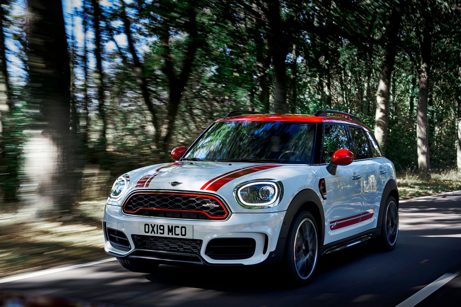 Jeden z najmocniejszych i najszybszych crossoverów na rynku - 306-konny Mini Countryman