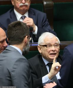 Kaczyński oskarża deweloperów. Ekspert nie wytrzymał: "Tylko w Orlenie są uczciwe marże?"