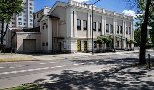 Sosnowiec. Teatr zamknięty, ale przedstawienia są grane