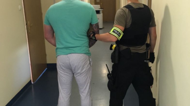 Powiat piaseczyński. Podwójna interwencja policji.