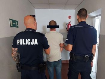 Zaatakował 21-latkę na ulicy. Wyrwał jej telefon z ręki