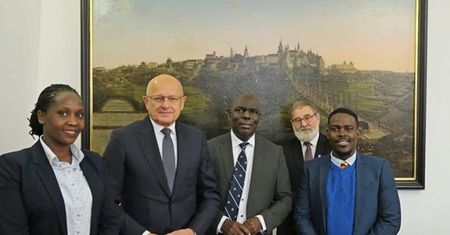 Współpraca Lublina z Ugandą – edukacja i rozwój infrastruktury. Prezydent Żuk gościł delegację z daleka
