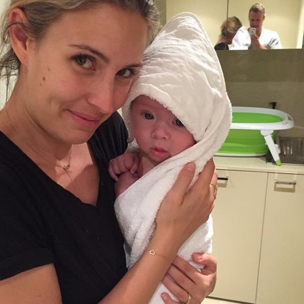 Elle urodziła zdrowego synka, dopiero po urodzeniu podjęła się leczenia