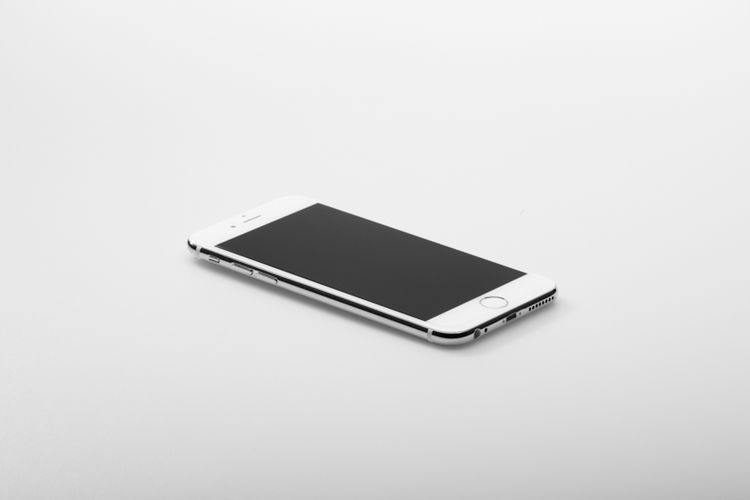iPhone 6s jeszcze nie miał premiery, ale możesz już zamówić luksusową wersję za... 750 tysięcy złotych 7