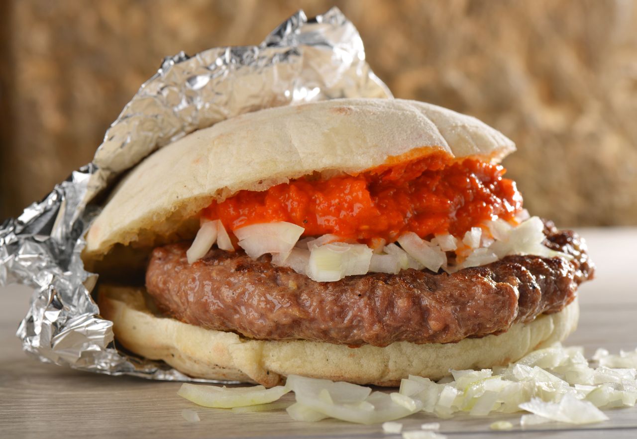 Balkan burger