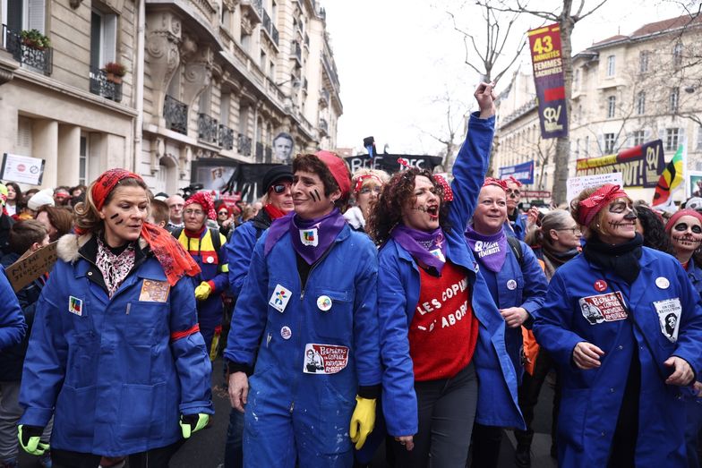 Francja podnosi wiek emerytalny. Przeciwnicy reformy wyszli na ulice
