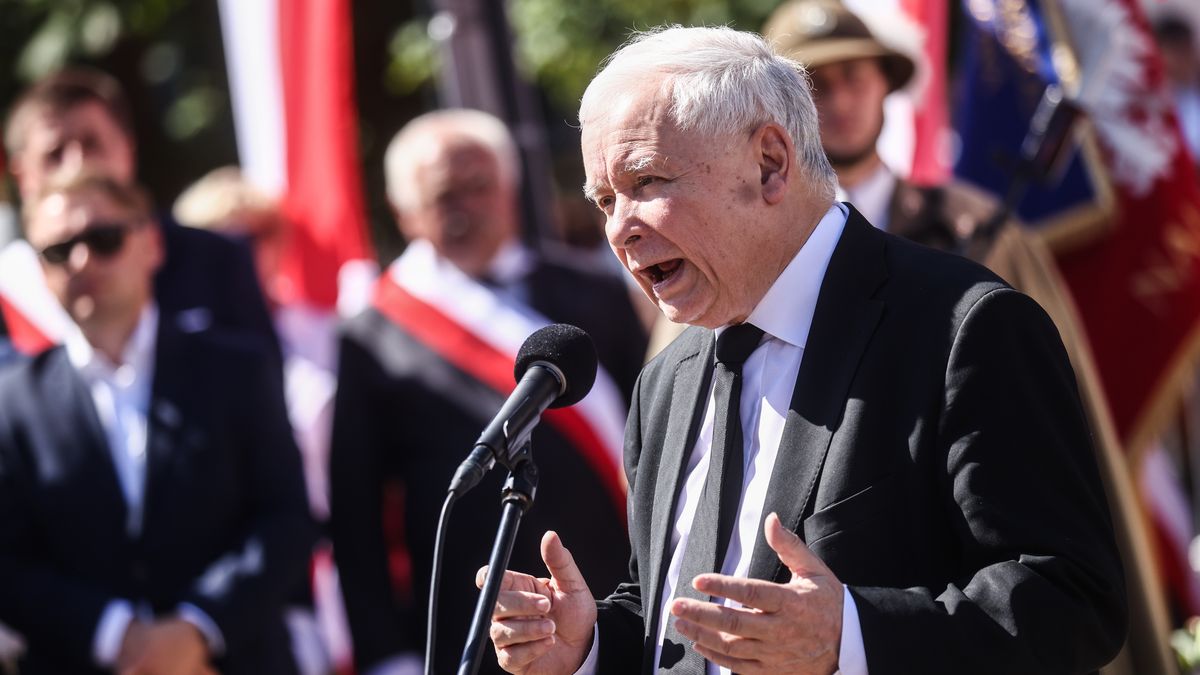 Jaroslaw Kaczynski, the leader of Poland's ruling Law and Justice (PiS) party, gives a speech during a ceremony of unveiling of the monument commemorating his late twin brother, Lech Kaczynski. Tarnow, Poland on June 18th, 2022. President of Poland, Lech Kaczynski and his wife Maria died on April 10, 2010 in the crash of the TU-154 plane in Smolensk, Russia.  (Photo by Beata Zawrzel/NurPhoto via Getty Images)