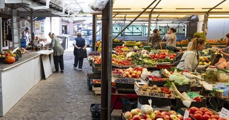 Kraków: Miasto chce promować place targowe. Mają być "produktem eksportowym"