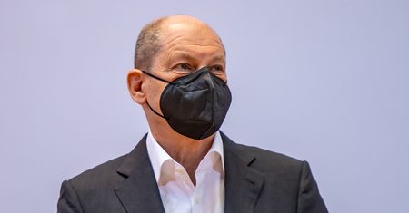 "Die Welt": "Dziwną bezczynność Scholza" w sprawie dostaw broni do Ukrainy