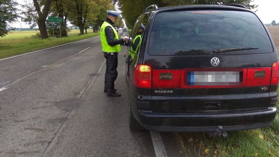 Mandat. Zatrzymanie kierowcy do kontroli
