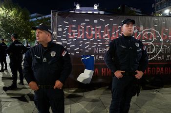 Serbia wrze w dniu wyborów. Policja do rozpędzania demonstracji na ulicach