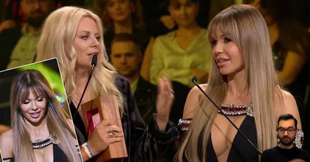 Bestsellery Empiku. Doda weszła na scenę. Chciała zabrać głos, nie zdołała