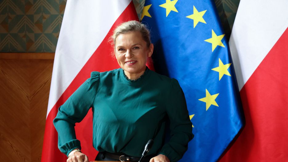 Warszawa, 02.10.2025. Minister edukacji Barbara Nowacka podczas spotkania z przedstawicielami Zarządu Głównego Związku Nauczycielstwa Polskiego w siedzibie MEN w Warszawie, 2 bm. (amb) PAP/Albert Zawada