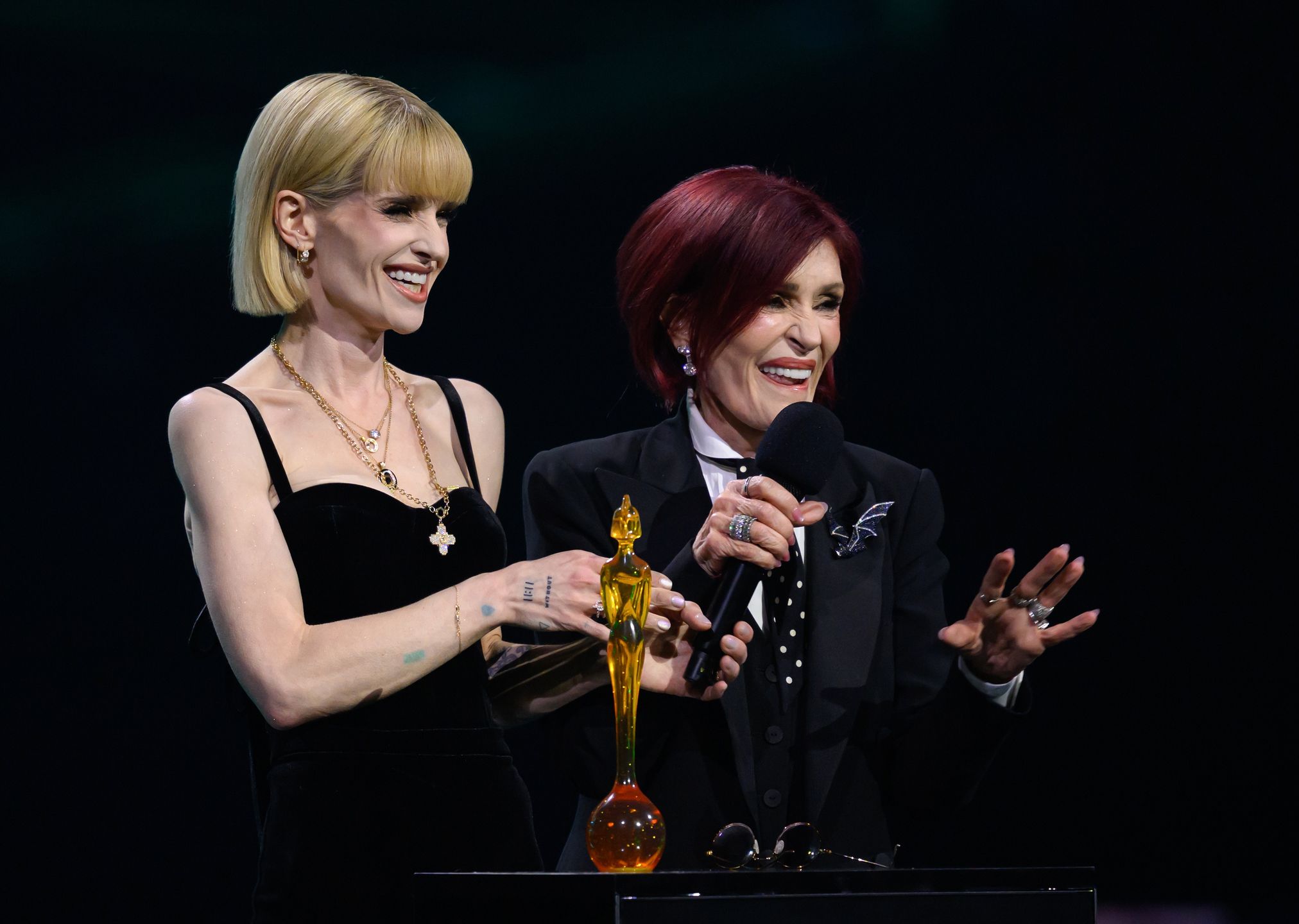 Kelly Osbourne i Sharon Osbourne, luty 2026