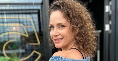 Wskoczyła w bikini. "Cztery ciąże i taka figura"