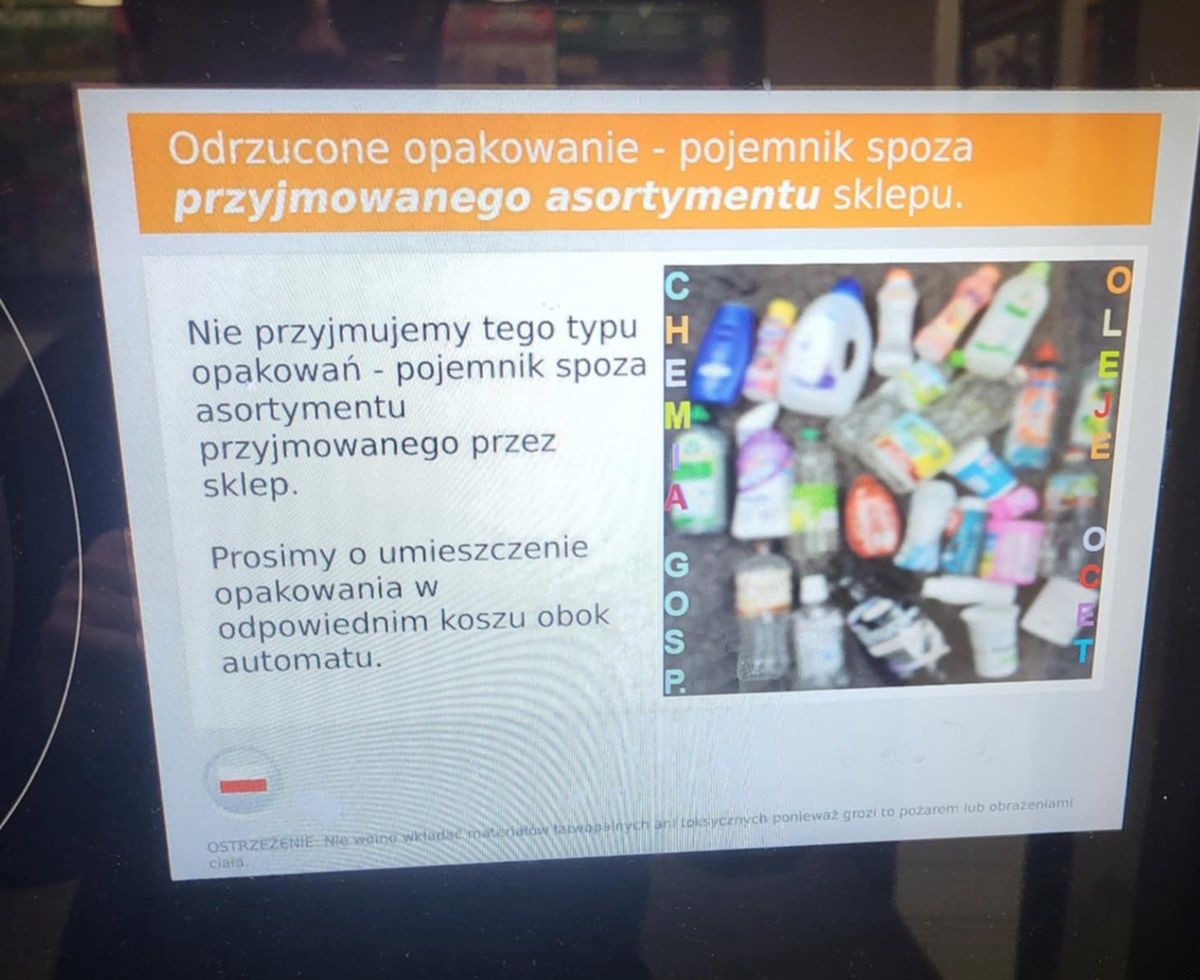 Komunikat na automacie w Biedronce.