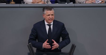 Niemiecka opozycja poparła pomysł Tuska. Chodzi o prawo do azylu