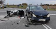 Bezwola: Koszmarny wypadek. Motocyklista trafił do szpitala