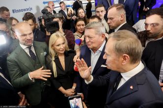 "Słuchajcie, zgodził się". Nowe nagranie premiera i Rafała Brzoski