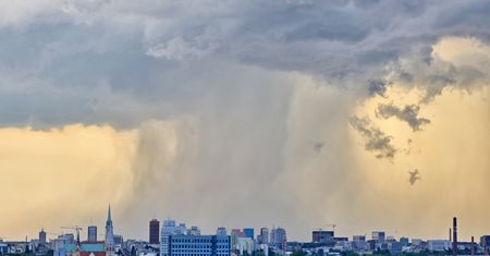 Podatek od deszczu. Rząd wraca do tego pomysłu. Przez nawałnice i susze
